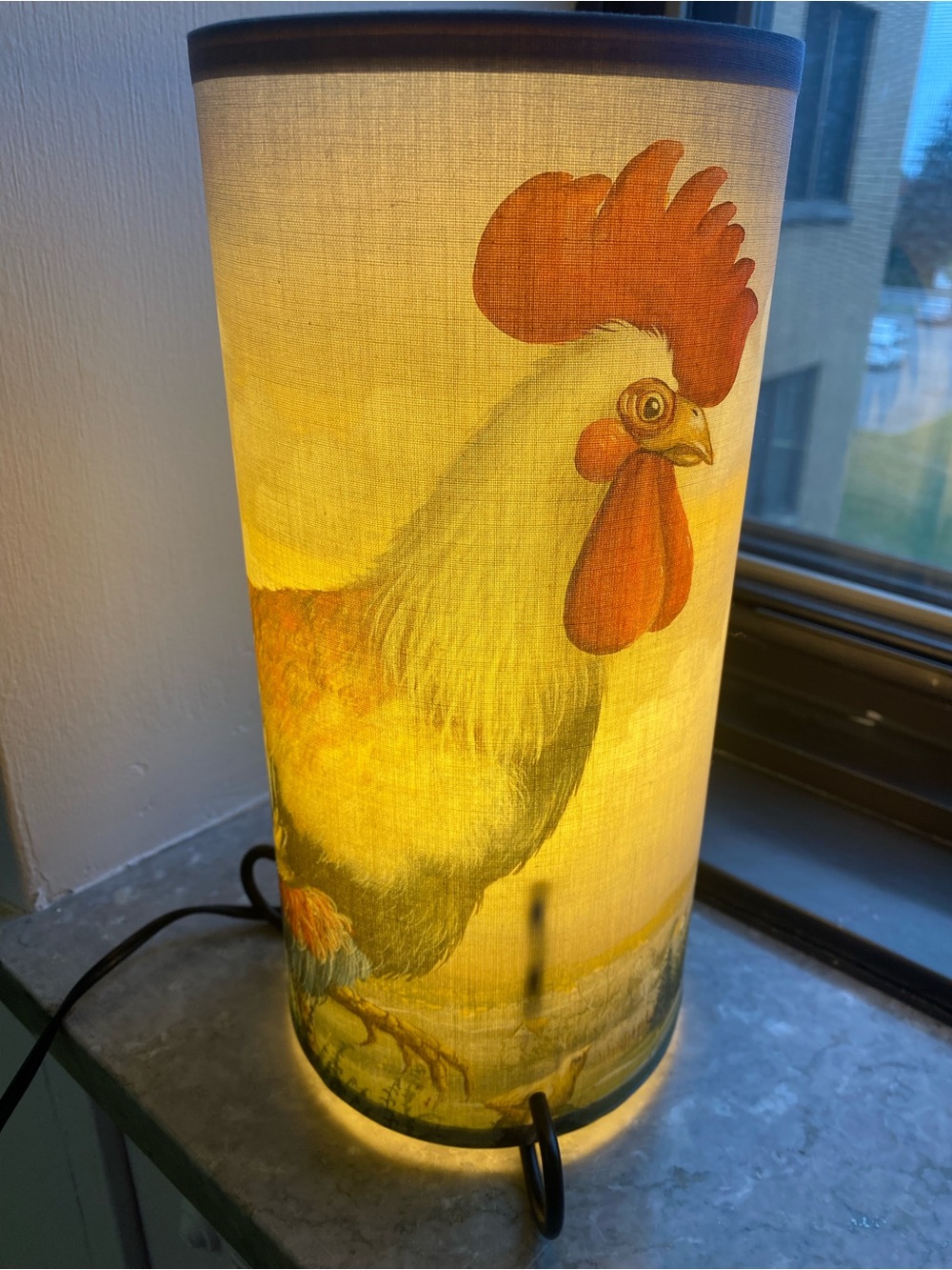 Rooster Print Cylinder Table Lamp in Yellow and Red